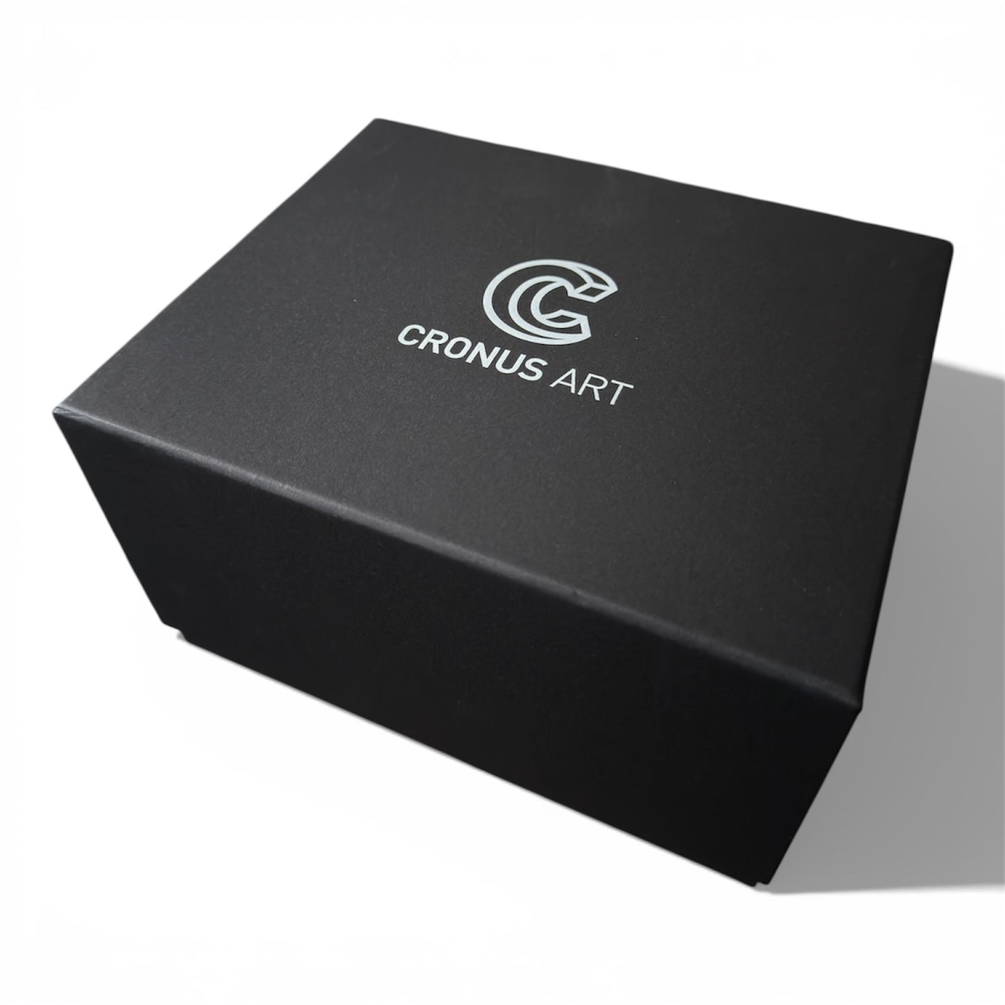 CRONUS ART CMO02-15D/16D
Carbon-Chrono auf High-Performance-Niveau